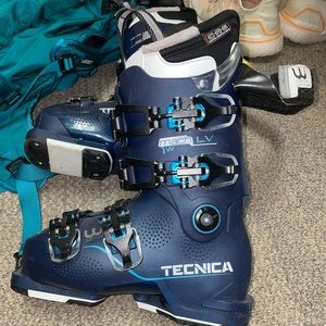 Women’s Tecnica Mach LV Ski Boot